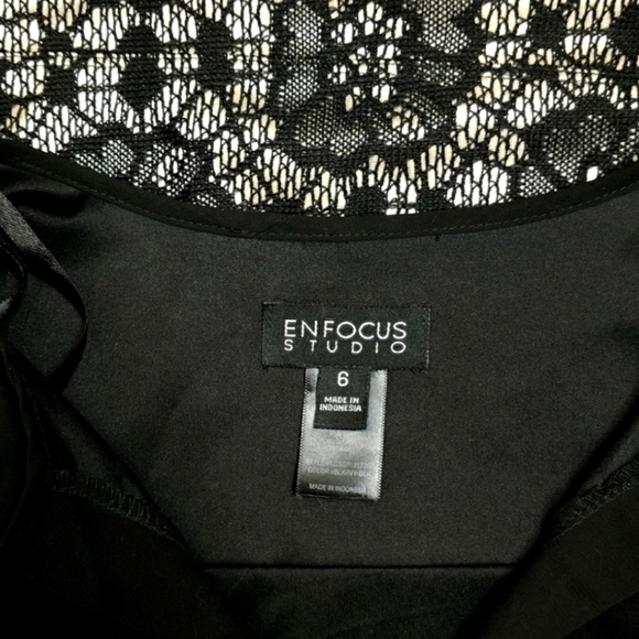 ENFOCUS STUDIO Lace Dress size 6 - Picture 4 of 4